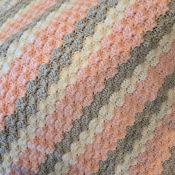 NEW Crochet Baby Blanket in Pink, Gray, and White HANDMADE BY SELLER 36 X 35 In - Picture 4 of 6